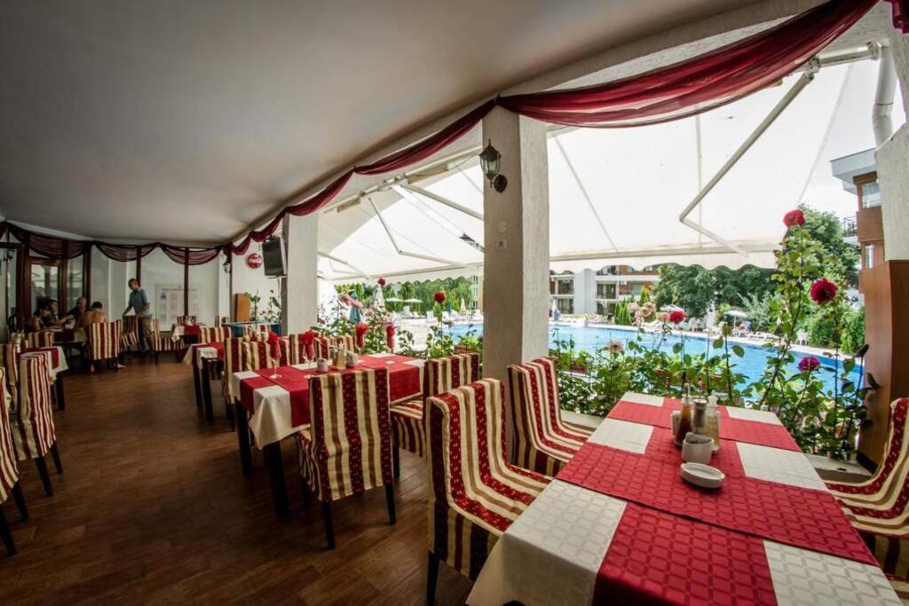 Messambria Fort Beach - Premium Apartments Elenite Exteriör bild